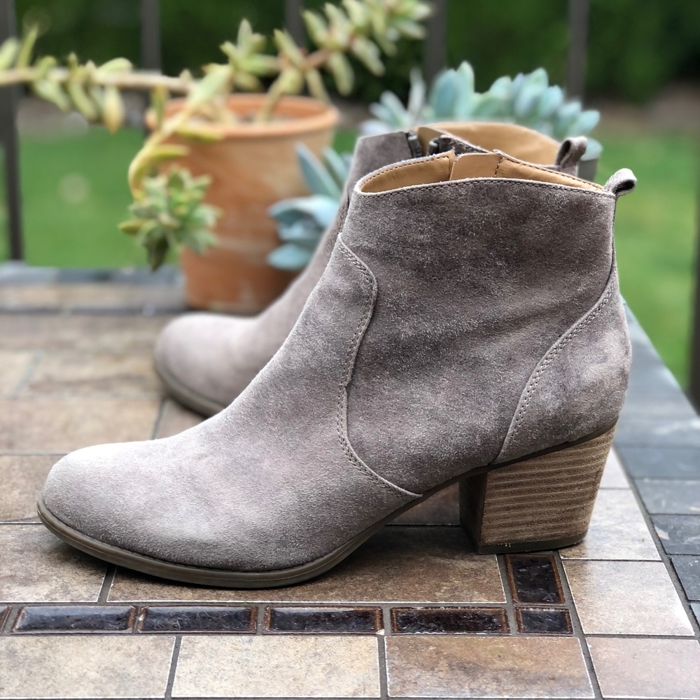 Franco Sarto Tan Ankle Boots Size US 8.5